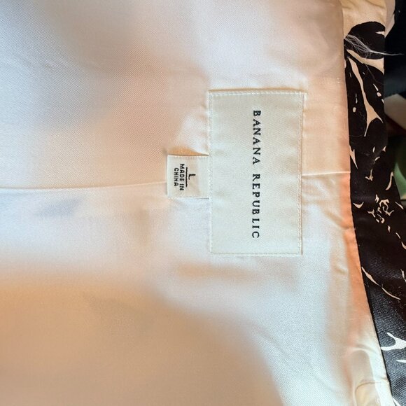 Banana Republic Floral Silk Topper Coat-- Size Large - Picture 12 of 12